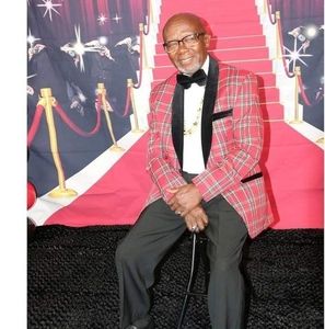 Meet your Posher, Willie